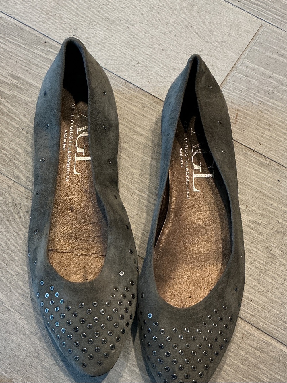 AGL Attilio Giusti Leombruni Dark Gray Suede Studded Pointed Toe Flats EU 41.5